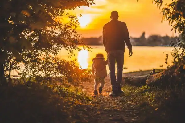 image of dad and child - parental alienation Chester